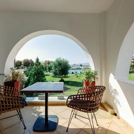 Aegean Palace 4*